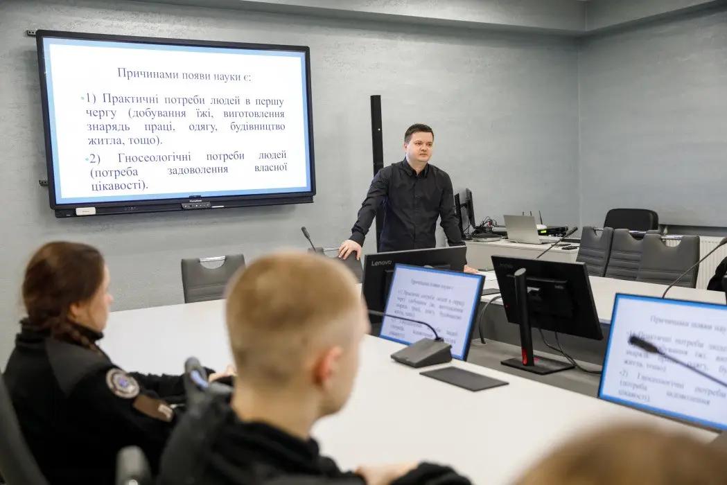 Описание: \\192.168.1.234\g\2025 рік\1. Січень\23.01.2025 Ліцей Цигульський Наука\1\DE0A9652.JPG