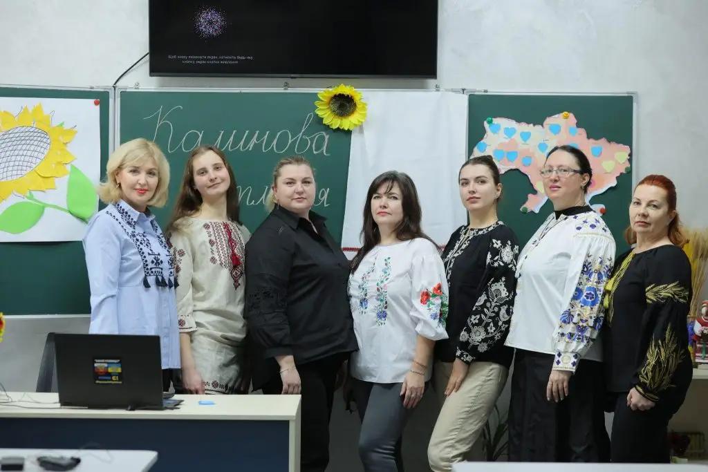 Описание: C:\Users\Rostyslav\Desktop\02.03\Калинова світлиця\1.jpg