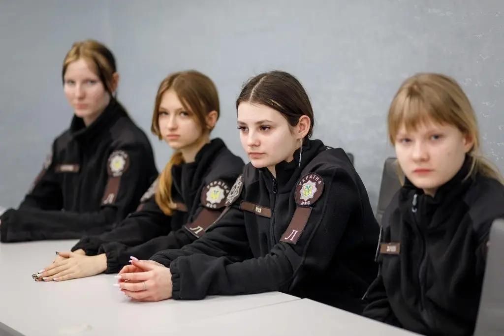 Описание: C:\Users\Rostyslav\Desktop\02.03\Мистецтво публічного воступу\3.jpg